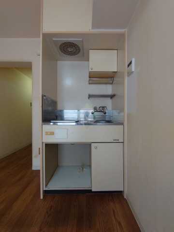 キッチン　※参考写真です。反転タイプのお部屋になります。