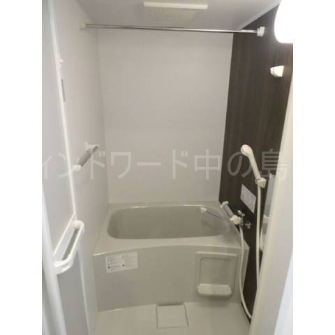 バス・シャワールーム　詳細は、ウィンドワード中の島店までご相談下さい。