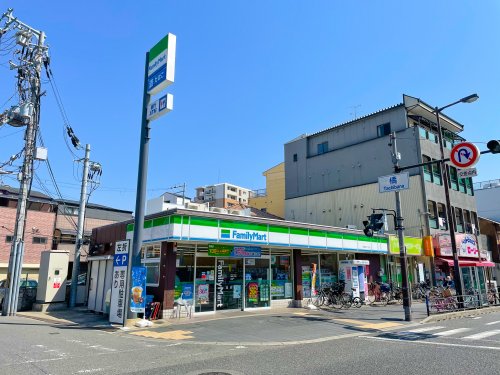 コンビニ　ファミリーマート 花園南二丁目店（コンビニ）まで424m