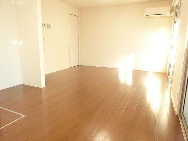 居室・リビング　ＬＤＫ１２帖