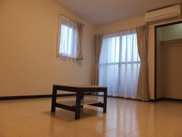 居室・リビング　現況優先