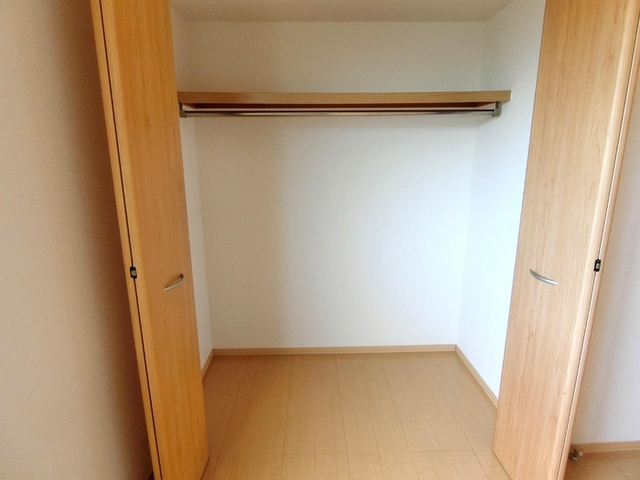 収納　収納（洋室２）