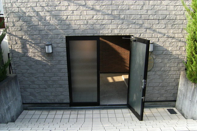 エントランス　エントランス