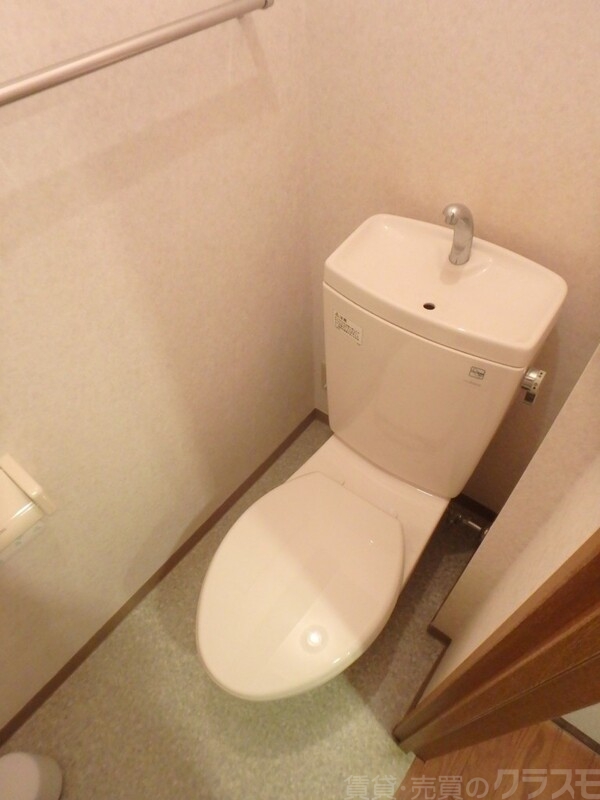 トイレ　独立タイプです♪