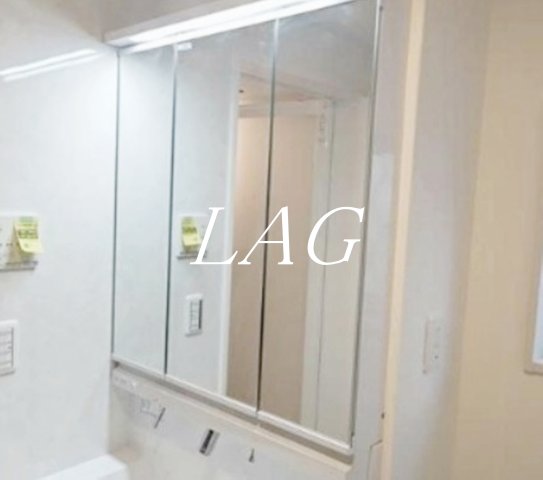 洗面設備　洗面台です。