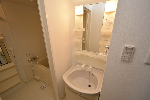 洗面設備　独立洗面化粧台付き☆