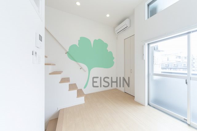 バルコニー　日当たりの良いバルコニーです！