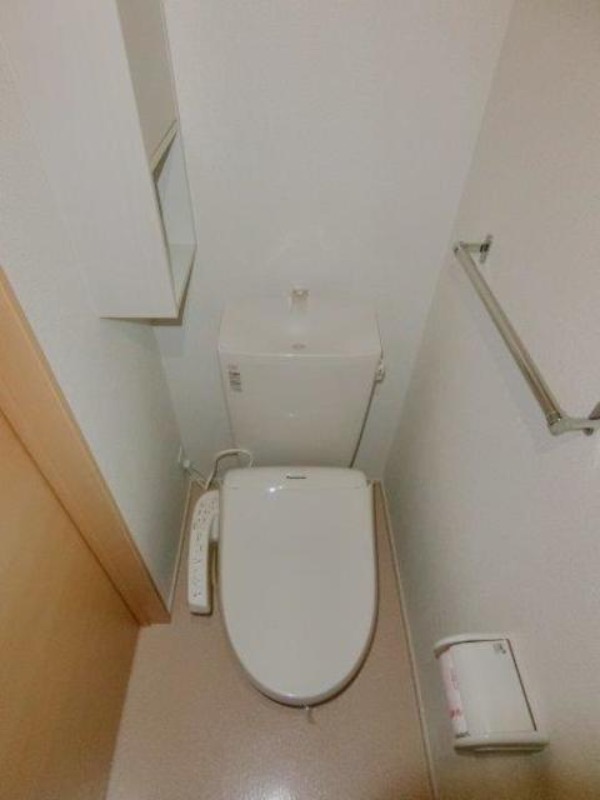 トイレ　図面と現状に相違がある場合には現状を優先