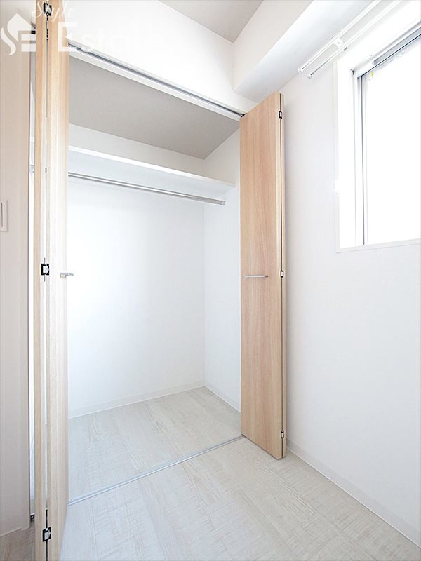 収納　クローゼット