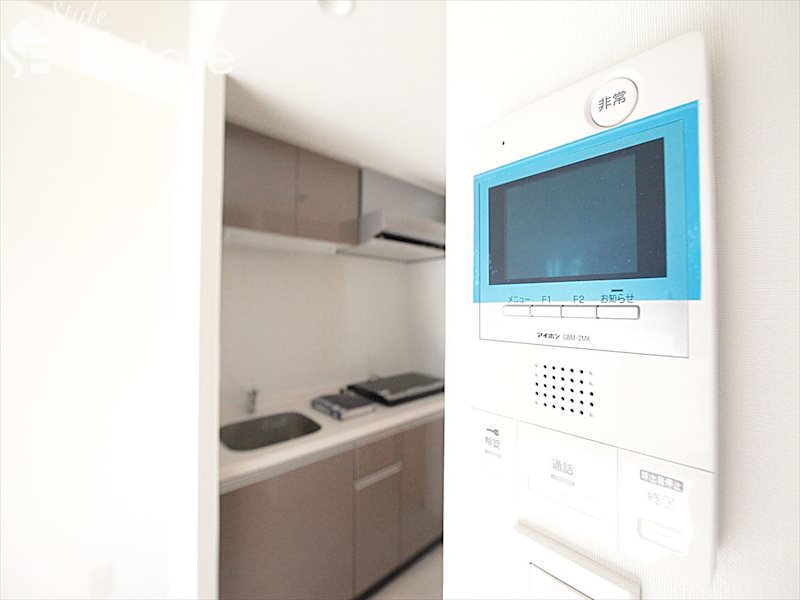 セキュリティ　モニター付きインターホン