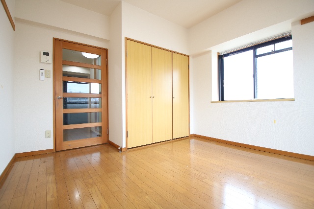 居室・リビング　※別室の参考写真の為、現況優先です。