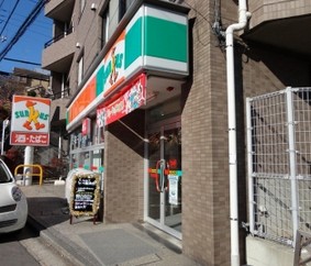 コンビニ　サンクス 白楽駅前店（コンビニ）まで53m