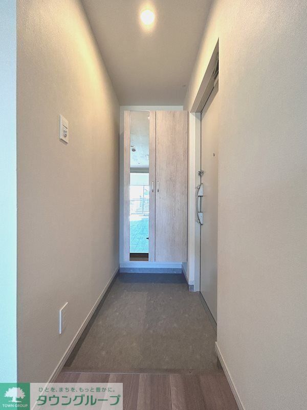 玄関　タウンハウジング調布店まで♪
