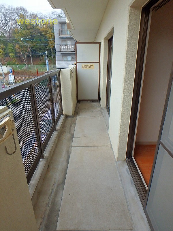 バルコニー　南向きバルコニー