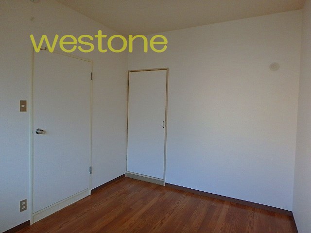 その他　6帖の洋室