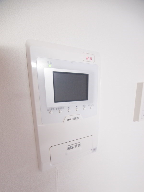 セキュリティ　TVモニタ付きなので安心ですね。