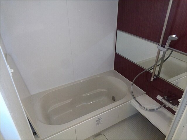 バス・シャワールーム　浴室