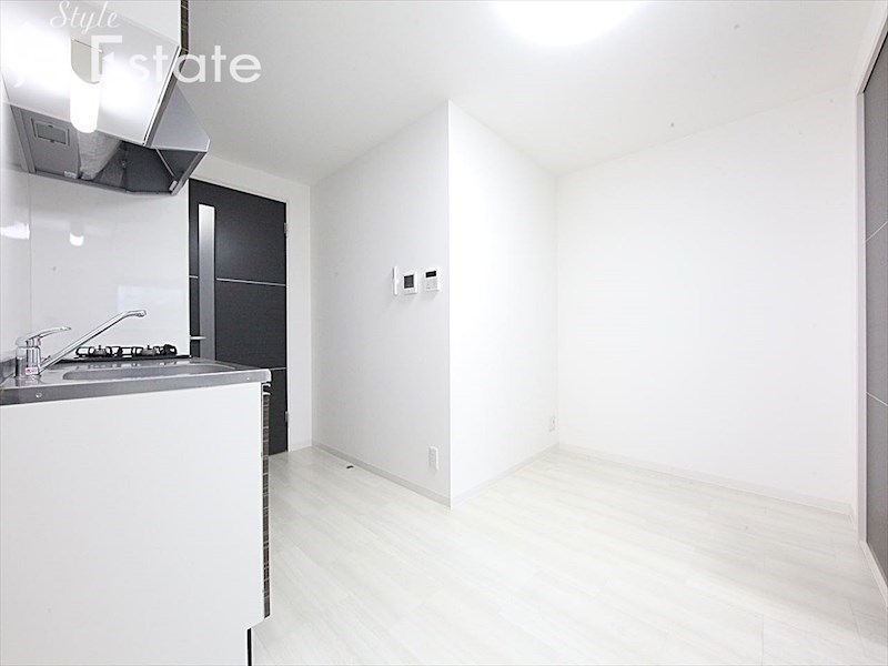 居室・リビング　内装