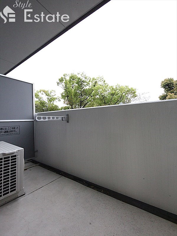 バルコニー　バルコニー