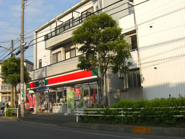 コンビニ　サンクス（コンビニ）まで40m