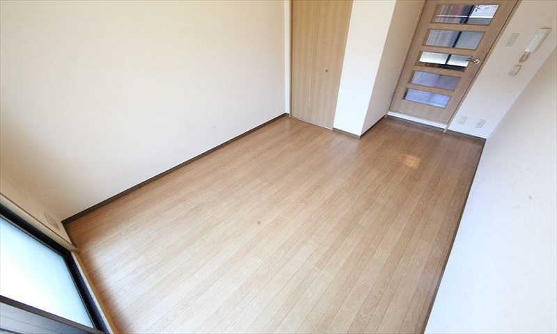 居室・リビング　洋室　クローゼット付き