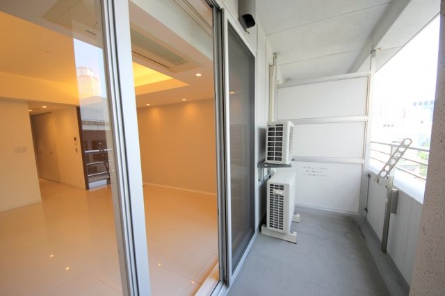 バルコニー　ザ・タワー大阪レジデンス