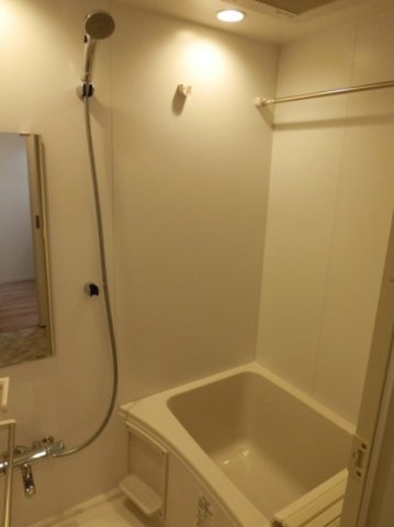 バス・シャワールーム　風呂