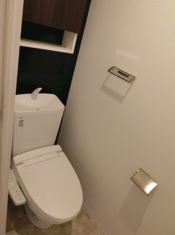 トイレ　トイレ