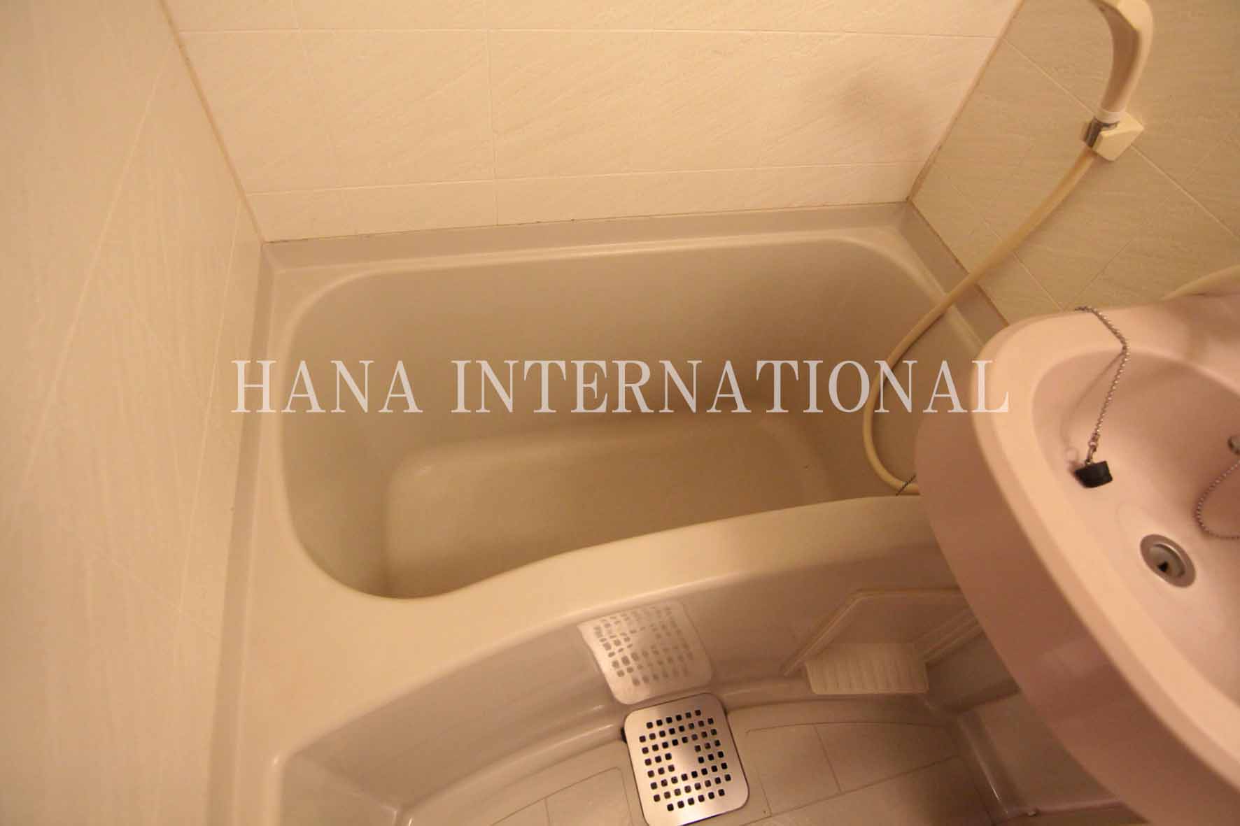 バス・シャワールーム　別部屋写真参照