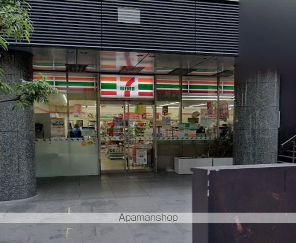 コンビニ　セブンイレブン（コンビニ）まで197m