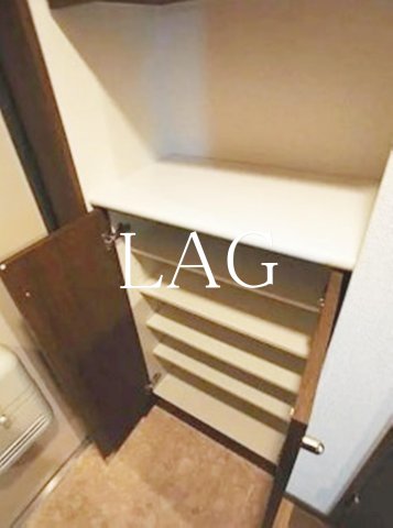 玄関　玄関です。