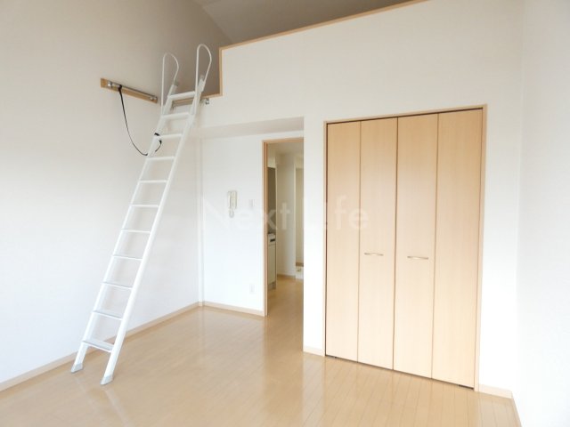 居室・リビング　ルート相模が丘