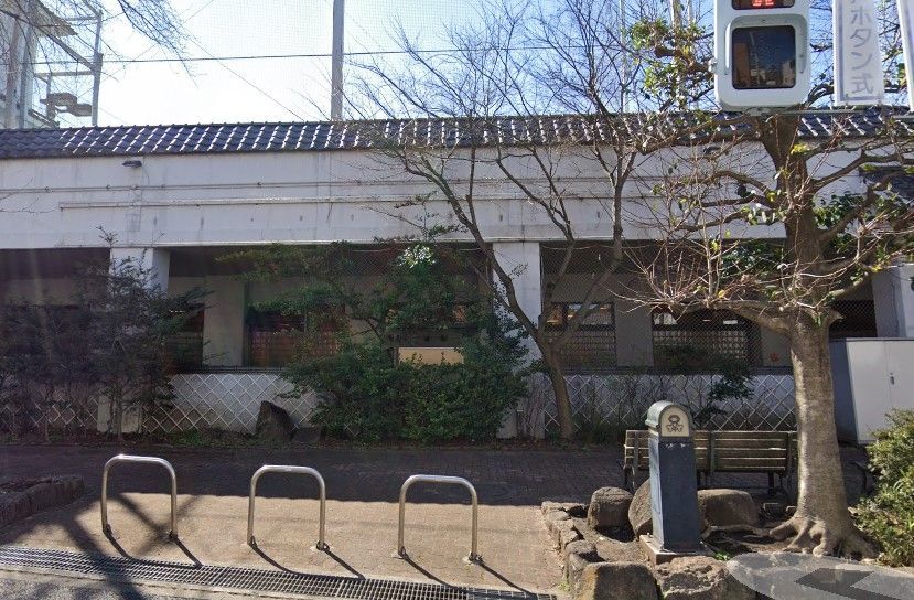 小学校　台東区立谷中小学校（小学校）まで230m