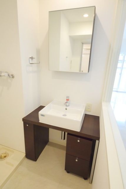 洗面設備　お部屋探しは株式会社　タウンハウジング　までお気軽にお問合…