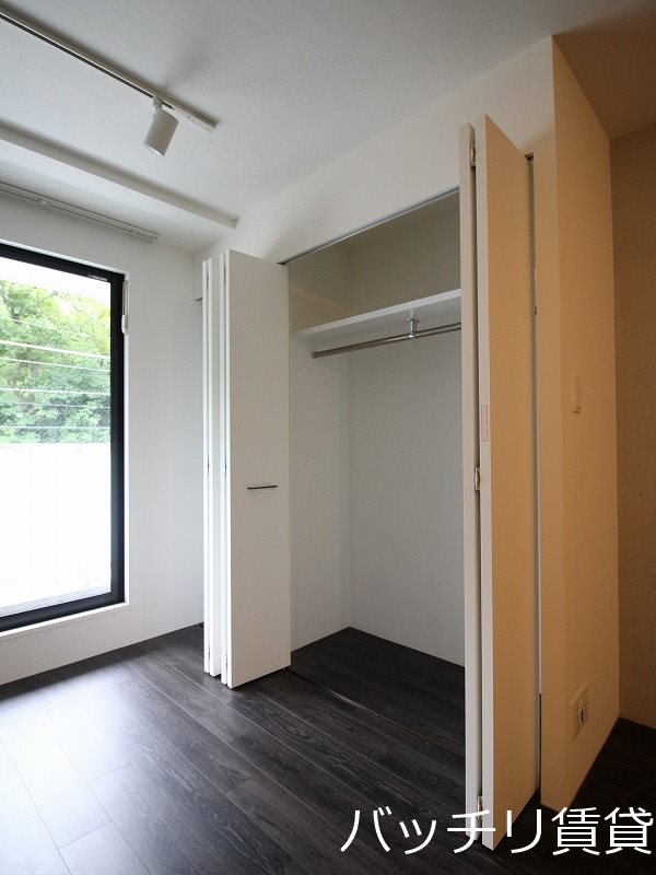 収納　画像は同シリーズタイプの為、現状を優先いたします