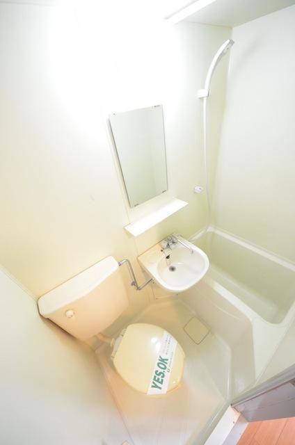 バス・シャワールーム　♪サッパリ爽快バスタイム！♪