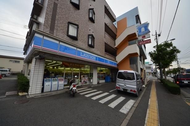 コンビニ　ローソン（コンビニ）まで308m