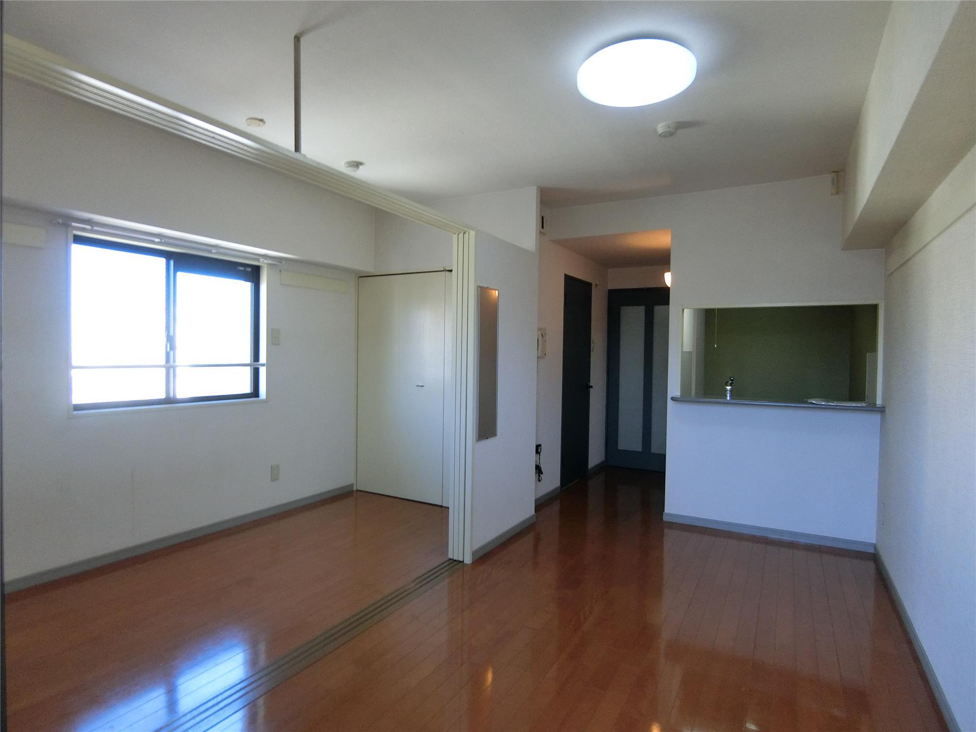 居室・リビング　同タイプ別部屋の写真です