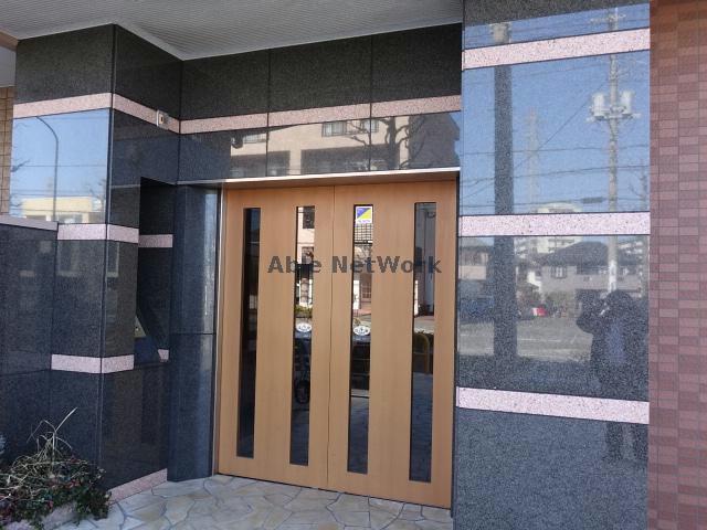 エントランス　エントランス部分