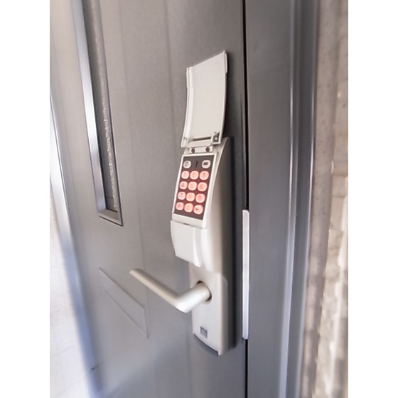 セキュリティ　電子ロックキーなので、鍵をなくす心配もありません！