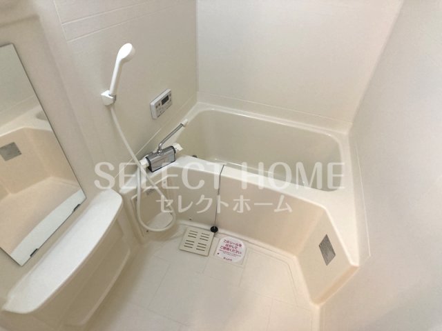 バス・シャワールーム　落ち着いた空間のお風呂です 同型タイプ