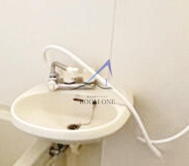 洗面設備　洗面台です。