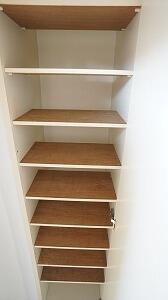 収納　シューズボックスあり