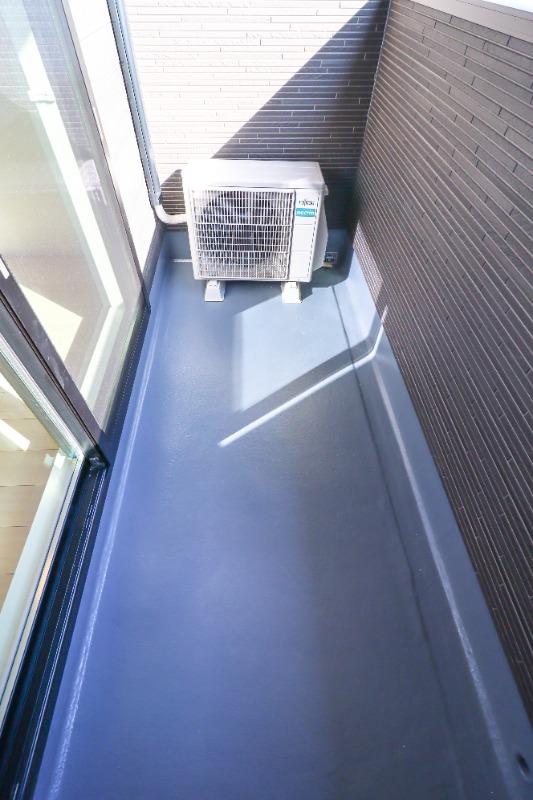 バルコニー　図面と現状に相違がある場合には現状を優先