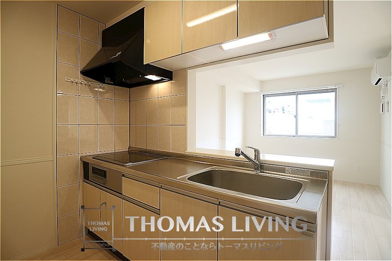 キッチン　人気のカウンターキッチンタイプです。