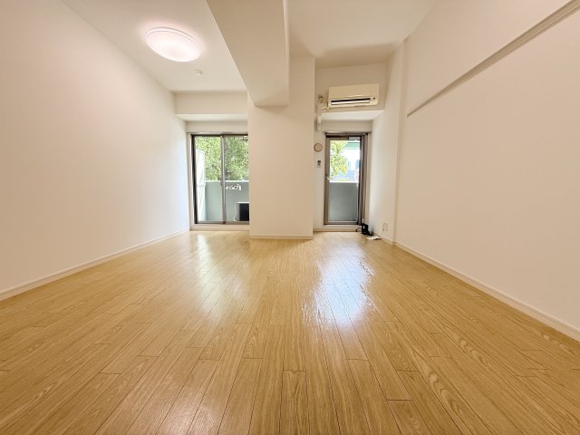 居室・リビング　同一タイプです。