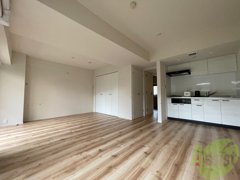 その他部屋・スペース　反対側からＬＤＫを撮影しました。家族団欒の場ですね。