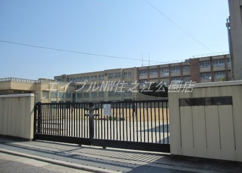 小学校　堺市立榎小学校（小学校）まで385m