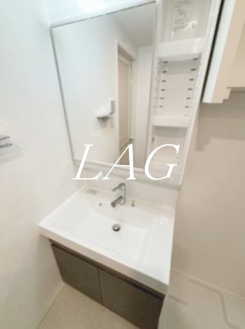 洗面設備　洗面台です。