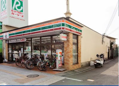 コンビニ　セブンイレブン 高槻上田辺町店（コンビニ）まで127m
